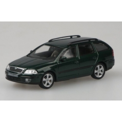 Skoda Octavia Combi 2004 (zielony naturalny metaliczny)