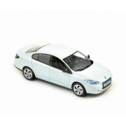 Renault Fluence Z.E. 2011 (White)